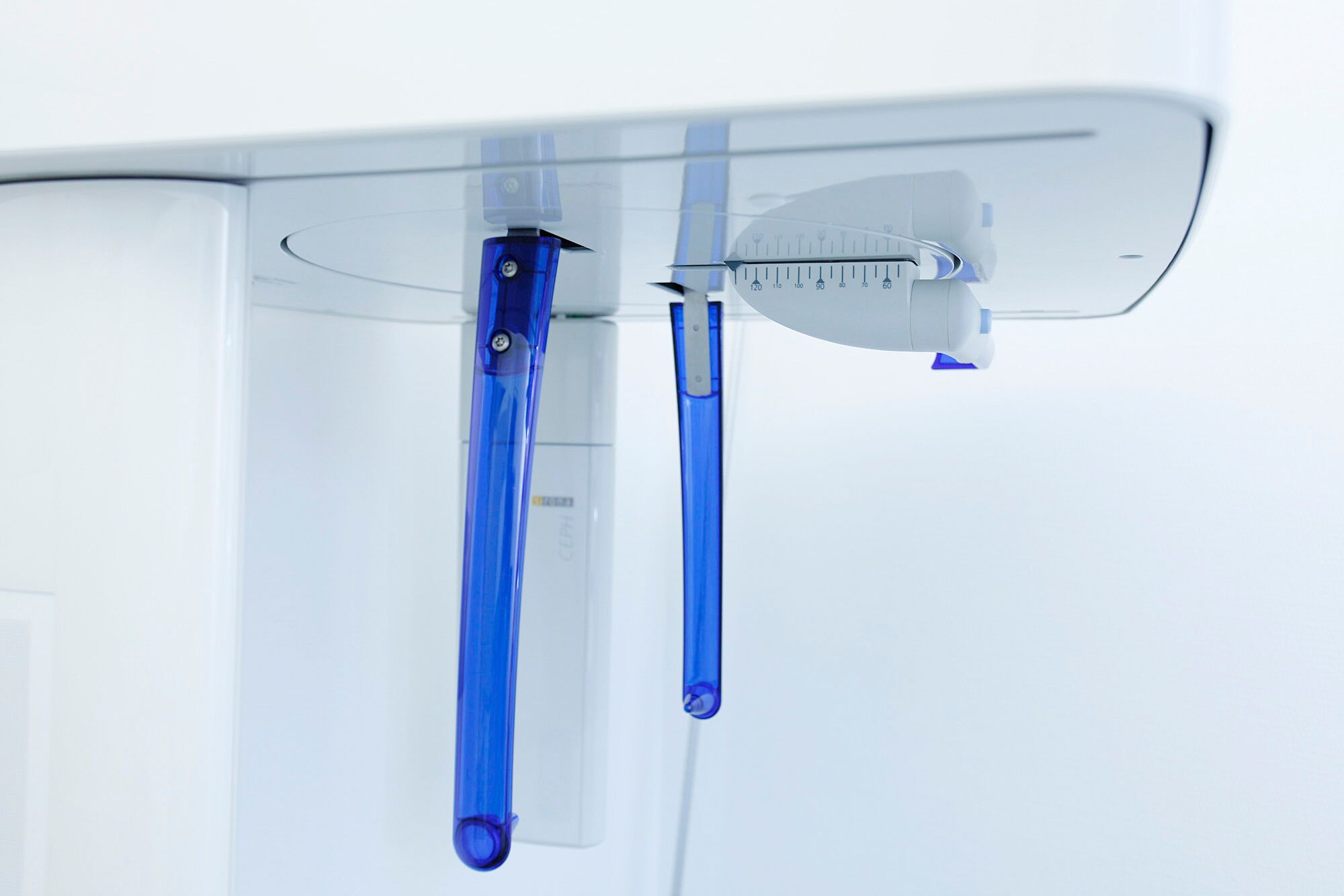 KFO Praxis Priv.-Doz. Dr. E. Wörtche Leistungen